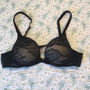 Victoria’s Secret Push Up Bra